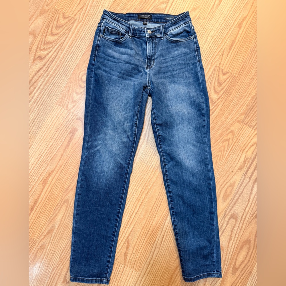 Judy Blue Classic Women's Jeans - Picture 1 of 3